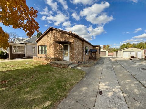 Tiny photo for 514 Lundy Street, Streator, IL 61364 (MLS # 12513069)