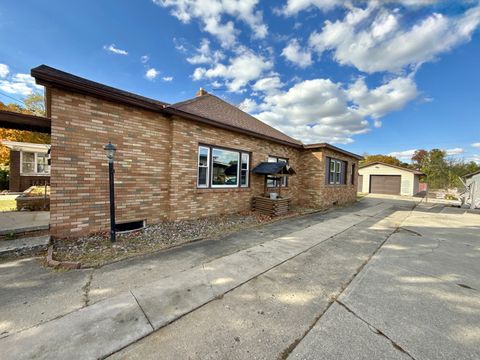 Tiny photo for 514 Lundy Street, Streator, IL 61364 (MLS # 12513069)