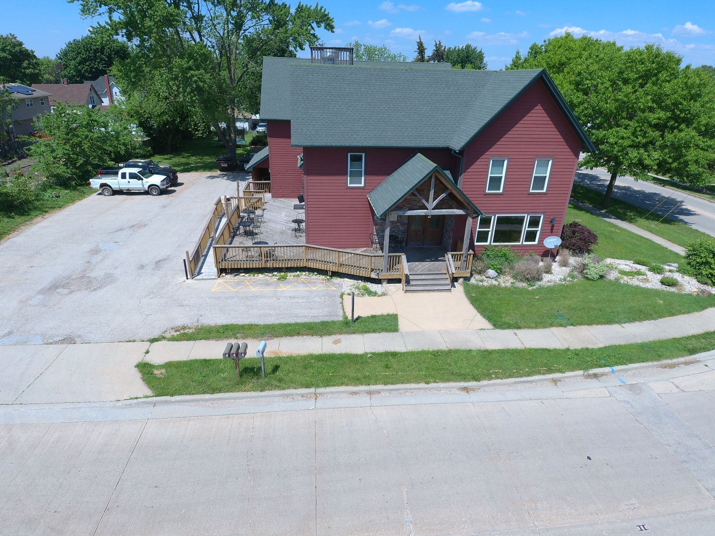 104 W Railroad Street
