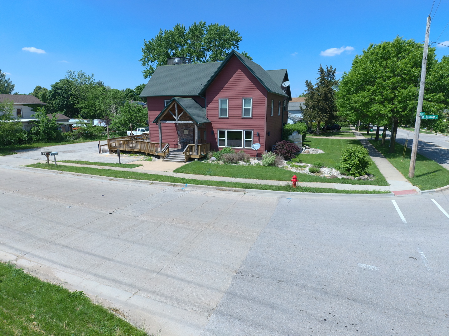 104 W Railroad Street