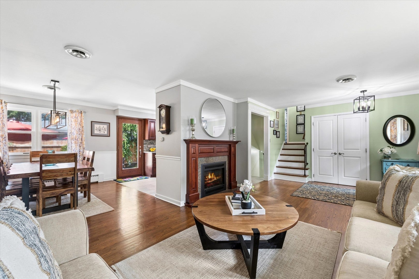 1041 Longmeadow Drive