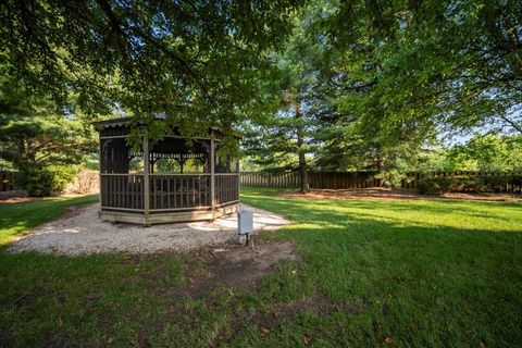 Tiny photo for 1810 Cardinal Court, Pontiac, IL 61764 (MLS # 12388515)