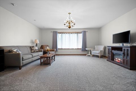 Tiny photo for 1810 Cardinal Court, Pontiac, IL 61764 (MLS # 12388515)