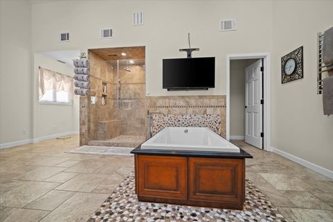 Tiny photo for 1810 Cardinal Court, Pontiac, IL 61764 (MLS # 12388515)