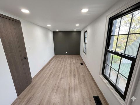 Tiny photo for 1836 Hartrey Avenue, Evanston, IL 60201 (MLS # 12628254)