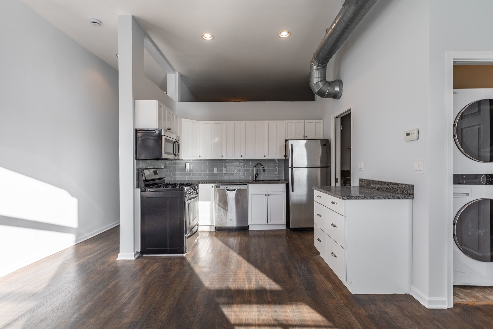 1133 W Madison Street 2R