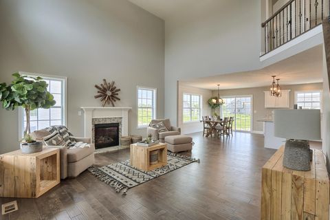 Tiny photo for 303 Collins Drive, Mahomet, IL 61853 (MLS # 12506350)