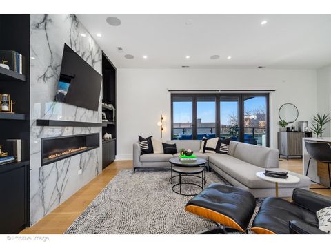 Tiny photo for 1425 W Fullerton Avenue #4S, Chicago, IL 60614 (MLS # 12320125)
