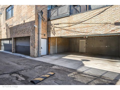 Tiny photo for 1425 W Fullerton Avenue #4S, Chicago, IL 60614 (MLS # 12320125)