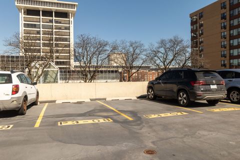 Tiny photo for 2605 S Indiana Avenue #1604, Chicago, IL 60616 (MLS # 12604505)