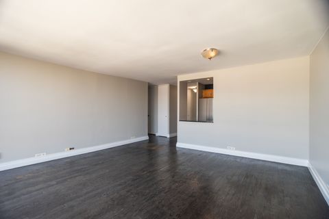 Tiny photo for 2605 S Indiana Avenue #1604, Chicago, IL 60616 (MLS # 12604505)