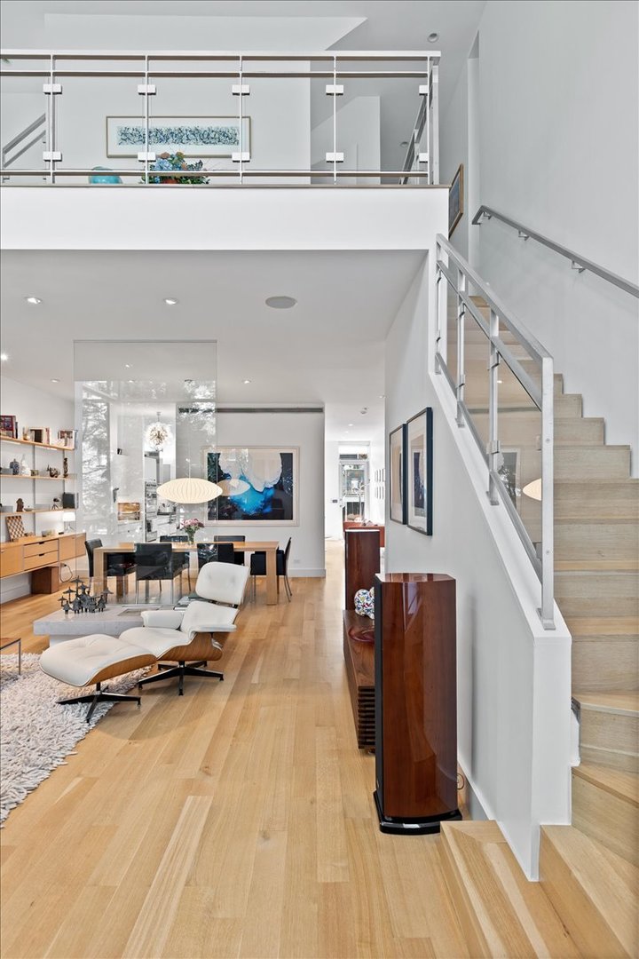 1823 W Race Avenue 1823