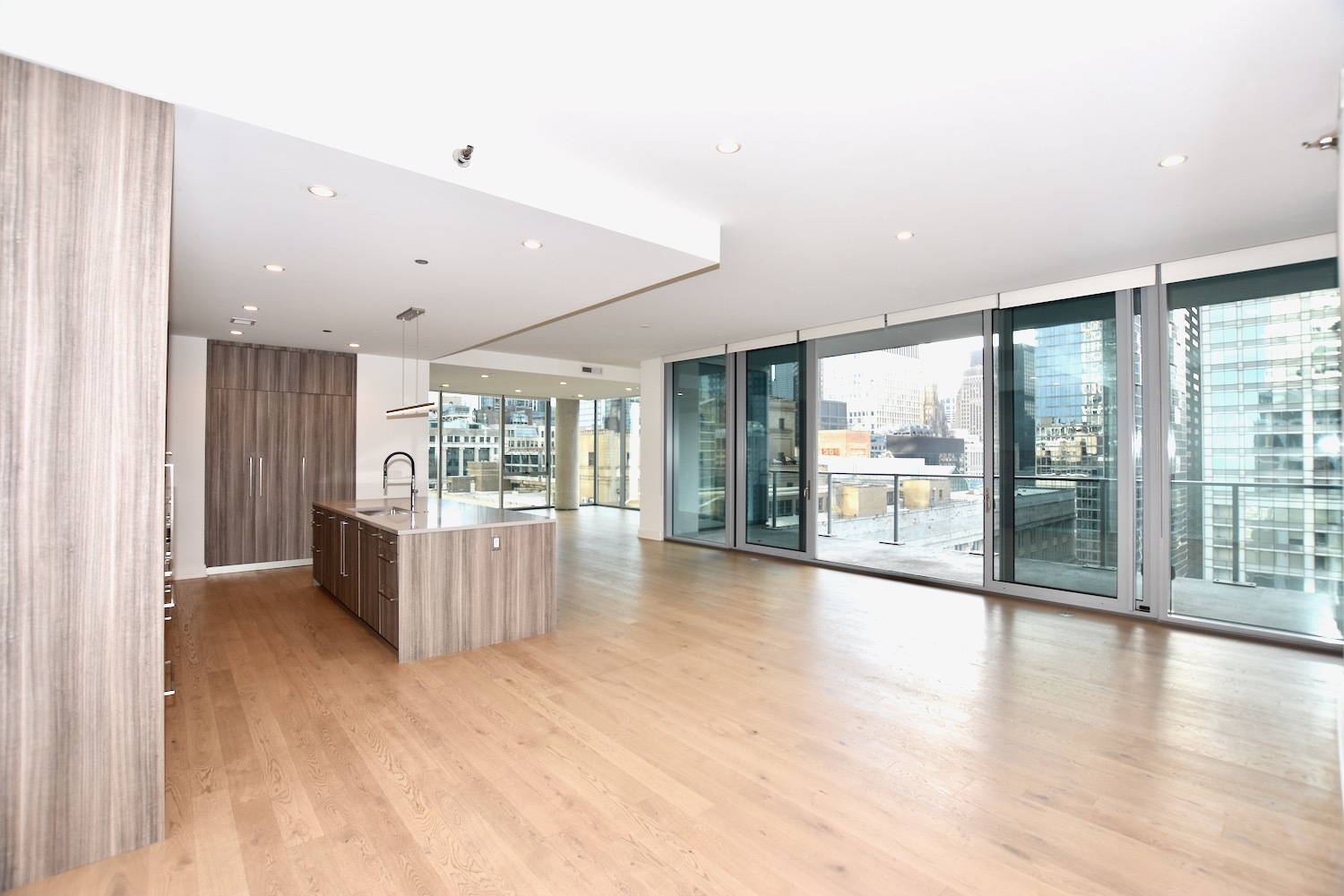 60 E Randolph Street PH23B