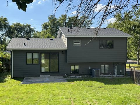 Tiny photo for 118 Springleaf Drive, Bolingbrook, IL 60440 (MLS # 12463708)