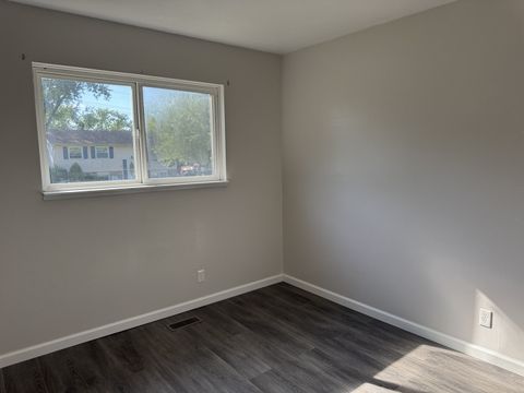 Tiny photo for 118 Springleaf Drive, Bolingbrook, IL 60440 (MLS # 12463708)