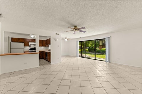 Tiny photo for 8245 Poplar Lane #5B, Palos Hills, IL 60465 (MLS # 12748120)