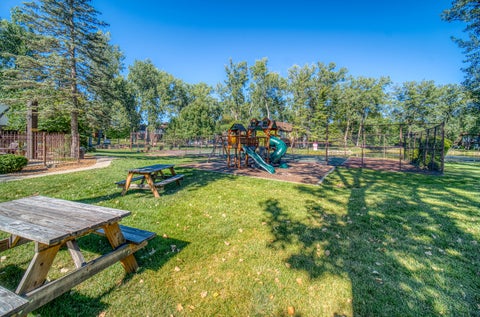 Tiny photo for 8245 Poplar Lane #5B, Palos Hills, IL 60465 (MLS # 12748120)