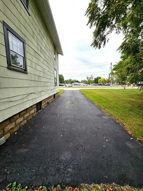Tiny photo for 612 Page Avenue, Elgin, IL 60120 (MLS # 12764038)