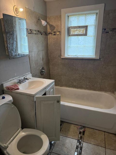 Tiny photo for 8127 S Coles Avenue, Chicago, IL 60617 (MLS # 12059657)