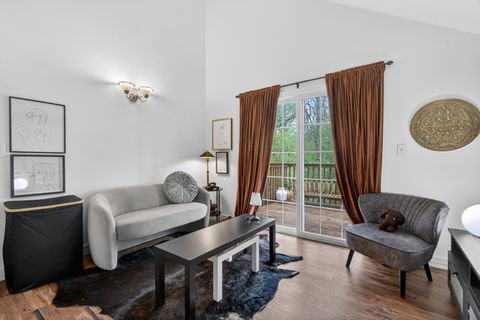 Tiny photo for 1327 Laurel Oaks Drive, Streamwood, IL 60107 (MLS # 12631830)