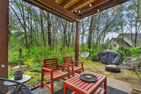 Tiny photo for 1327 Laurel Oaks Drive, Streamwood, IL 60107 (MLS # 12631830)