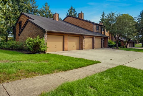 Tiny photo for 615 Waverly Drive #C, Elgin, IL 60120 (MLS # 12729674)