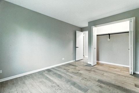Tiny photo for 1415 Chartres Drive #1F, Northbrook, IL 60062 (MLS # 12461966)