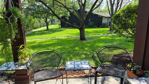 Tiny photo for 1415 Chartres Drive #1F, Northbrook, IL 60062 (MLS # 12461966)