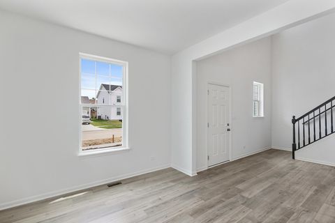 Tiny photo for 32018 Savannah Drive, Lakemoor, IL 60051 (MLS # 12549639)