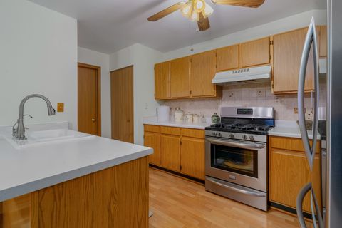 Tiny photo for 2331 Woodhill Court, Plainfield, IL 60586 (MLS # 12490746)