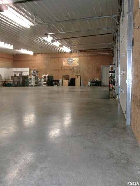 Tiny photo for 1292 CO Road 700 E Road, Carmi, IL 62821 (MLS # EB459982)