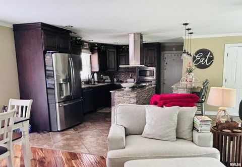 Tiny photo for 1292 CO Road 700 E Road, Carmi, IL 62821 (MLS # EB459982)