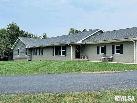 Photo of 1292 CO Road 700 E Road, Carmi, IL 62821 (MLS # EB459982)