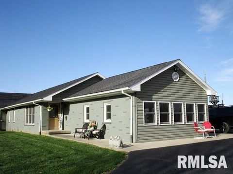 Tiny photo for 1292 CO Road 700 E Road, Carmi, IL 62821 (MLS # EB459982)