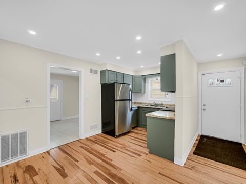 Tiny photo for 3127 WOODWORTH Place, Hazel Crest, IL 60429 (MLS # 12504298)