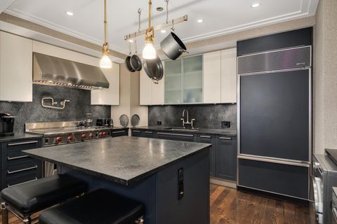 Tiny photo for 159 E Walton Place #13D, Chicago, IL 60611 (MLS # 12612078)