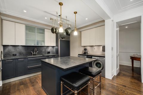 Tiny photo for 159 E Walton Place #13D, Chicago, IL 60611 (MLS # 12612078)
