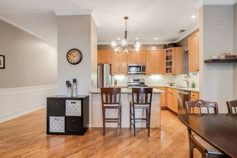 Tiny photo for 2735 N Kenmore Avenue #2S, Chicago, IL 60614 (MLS # 12479738)