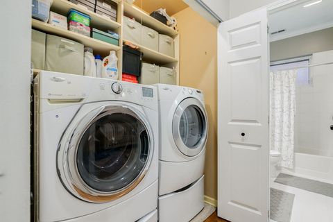 Tiny photo for 2735 N Kenmore Avenue #2S, Chicago, IL 60614 (MLS # 12479738)