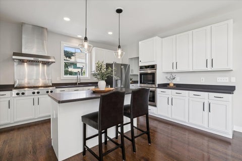 Tiny photo for 1117 Hedgerow Drive, Grayslake, IL 60030 (MLS # 12729958)