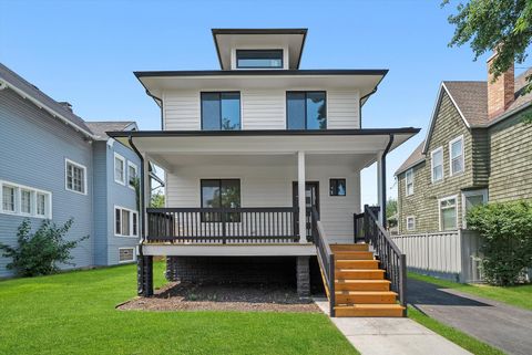 Photo of 412 S 6th Avenue, Maywood, IL 60153 (MLS # 12486658) Photo of 412 S 6th Avenue, Maywood, IL 60153 (MLS # 12486658)