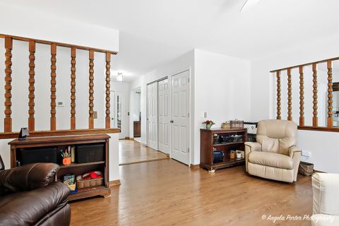 Tiny photo for 216 Waterbury Circle, Lake Villa, IL 60046 (MLS # 12550362)