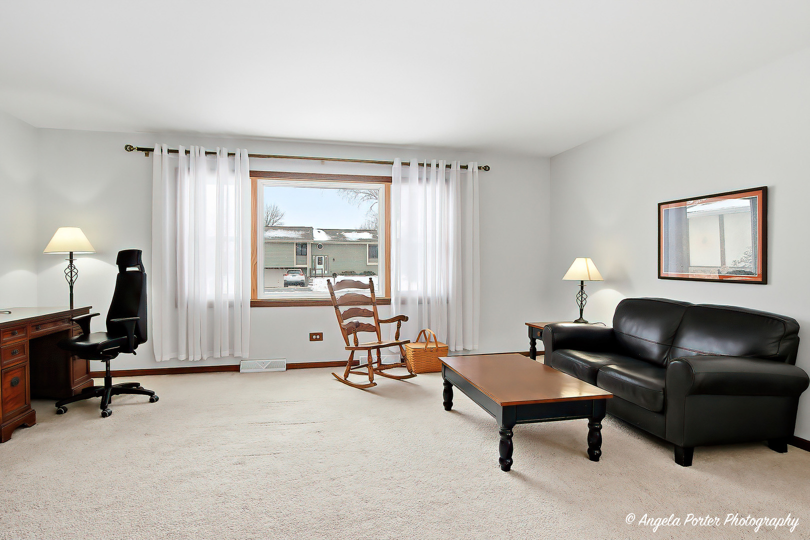 216 Waterbury Circle