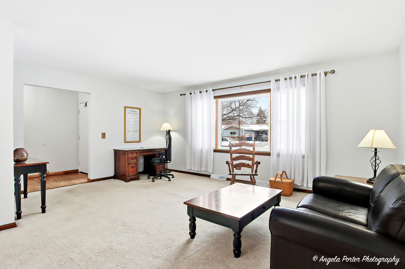 216 Waterbury Circle