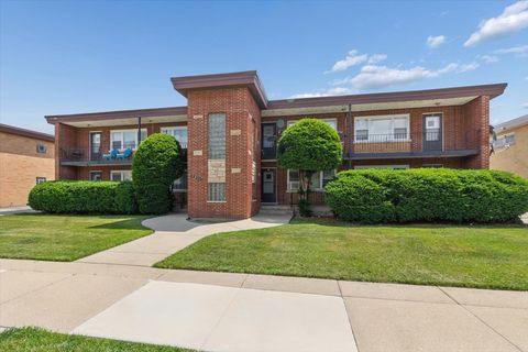 Tiny photo for 1211 Homestead Road, La Grange Park, IL 60526 (MLS # 12535953)