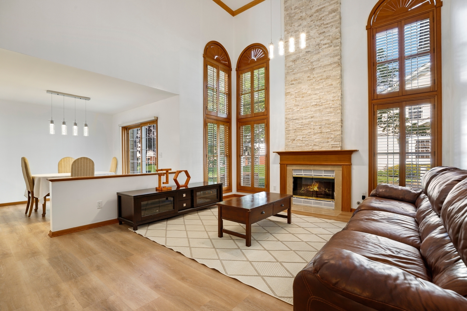 559 Bradbury Lane