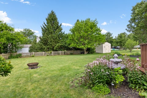 Tiny photo for 1450 Ashwood Drive, Elgin, IL 60123 (MLS # 12780092)