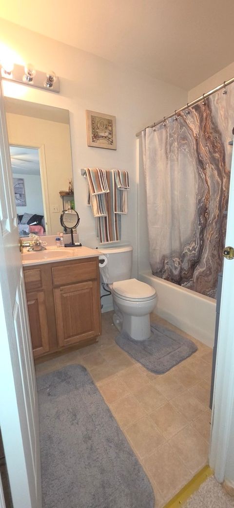 Tiny photo for 145 Enclave Circle #D, Bolingbrook, IL 60440 (MLS # 12600121)