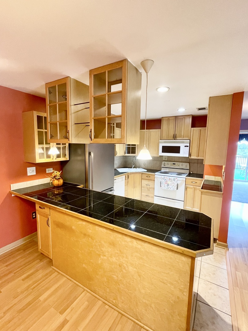 1306 S New Wilke Road 2B