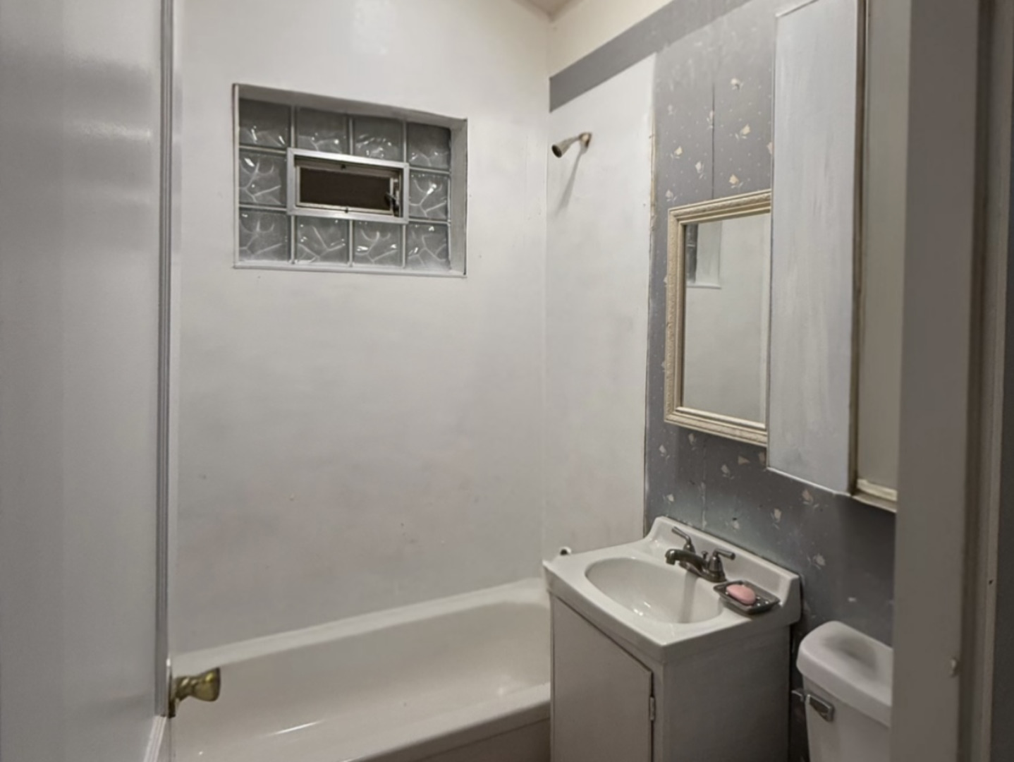 7871 W Oakleaf Avenue